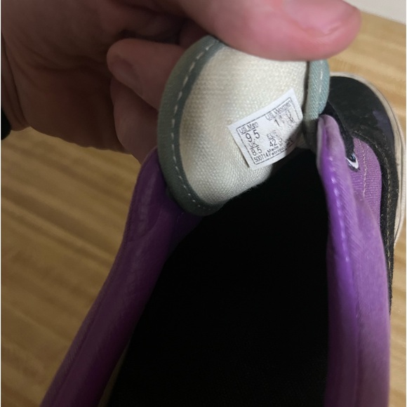 Vans customs - Picture 4 of 4